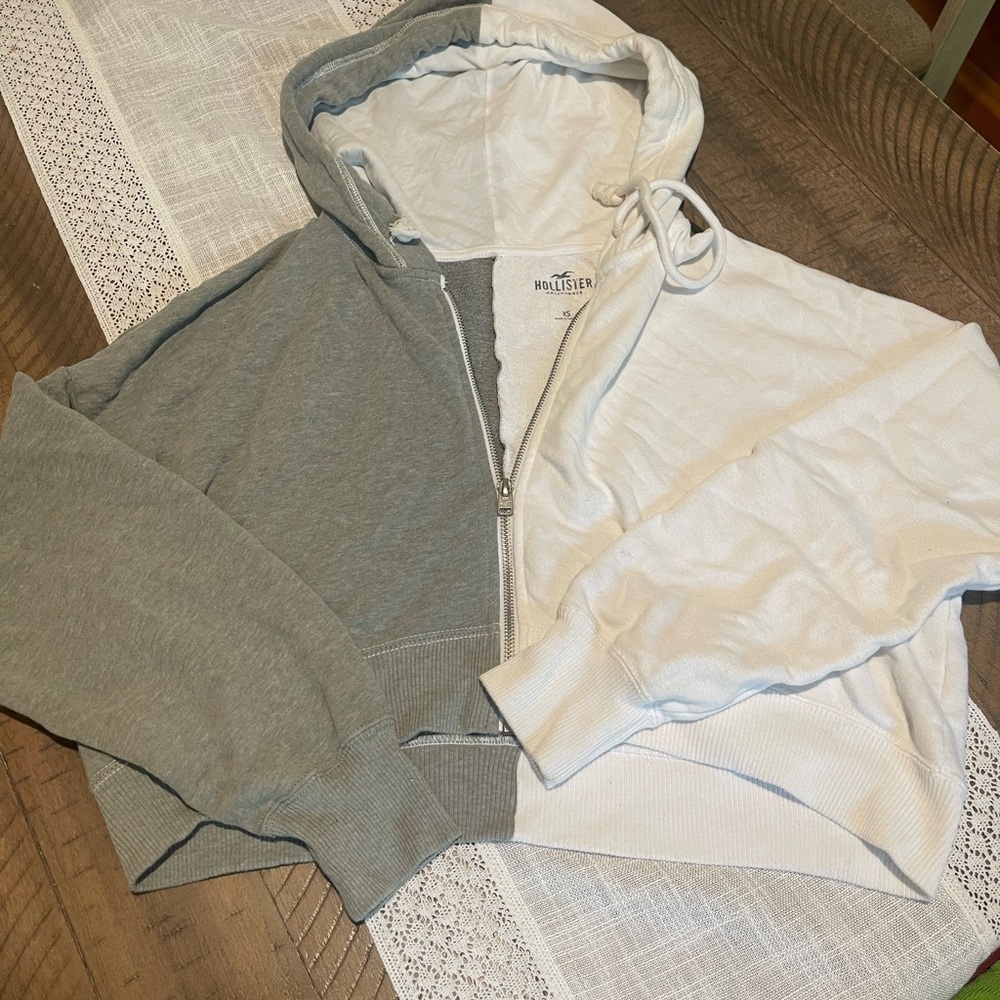 holistic crop hoodie